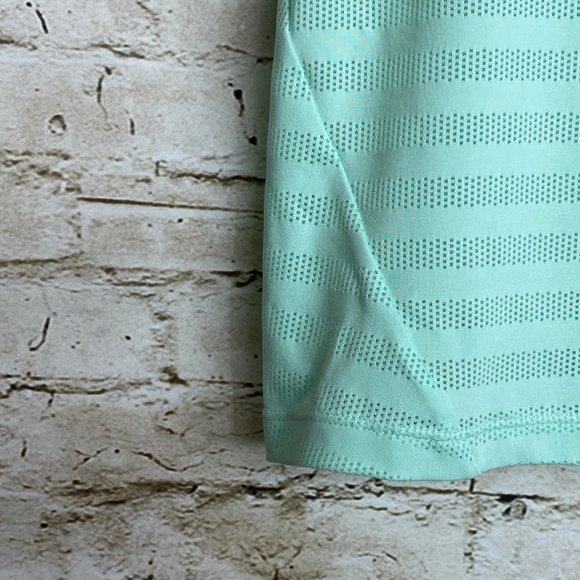 MCA Women's Yoga Workout Spandex Tank Built in Bra - Picture 3 of 7